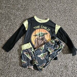 Star Wars Pajamas Youth 4-5 The Child Mandalorian Shirt Pant PJ Set